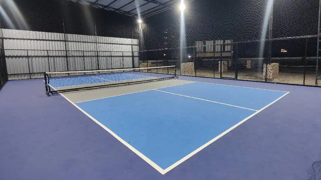 Pickledeck venue